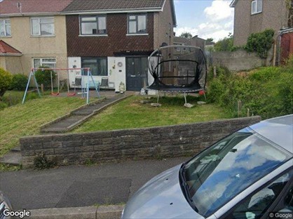 3 Bed Semi-Detached House, Heol Dulais, SA7