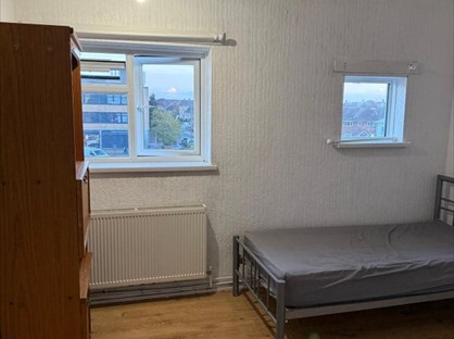 Room in a Shared House, Clare Road, TW19