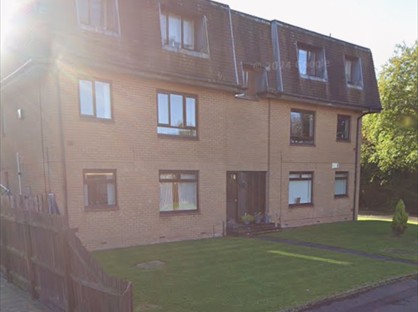 2 Bed Flat, Riach Gardens, ML1