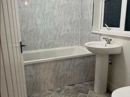 3 Bed Semi-Detached House, First Avenue, ST7