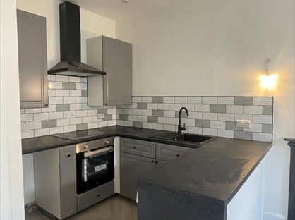 2 Bed Flat, Stockbridge, EH3