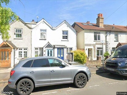 2 Bed Semi-Detached House, Lind Road, SM1