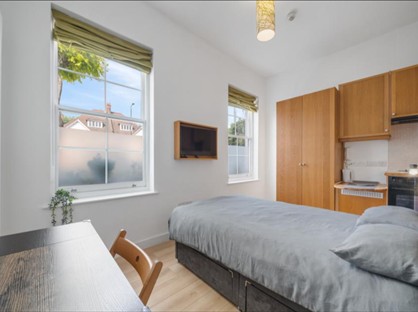 Studio Flat, Finchley Road, NW3