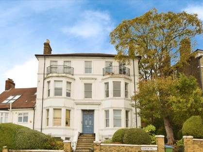 1 Bed Flat, Eglinton Hill, SE18