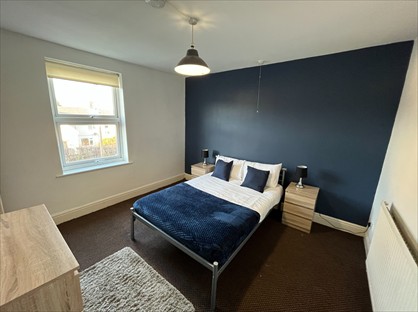 Room in a Shared House, Main Street, NG20