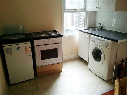 1 Bed Flat, Wightman Road, N8