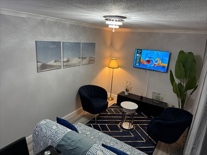 2 Bed Flat, Old Road, ME4