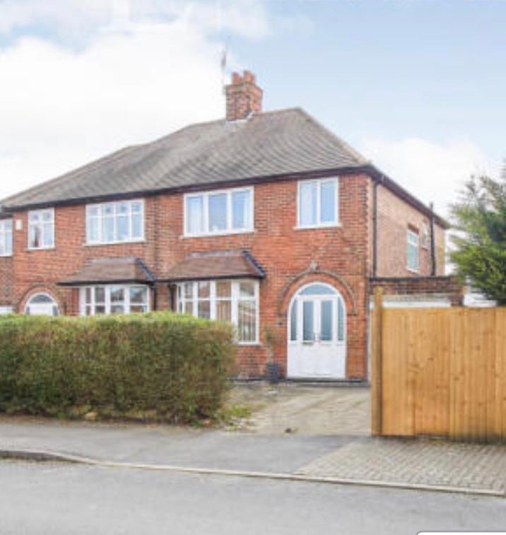 3 Bed Semi-Detached House, Sydney Road, NG8, N1 7GU