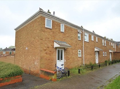 3 Bed Terraced House, Lucas Court, PE29