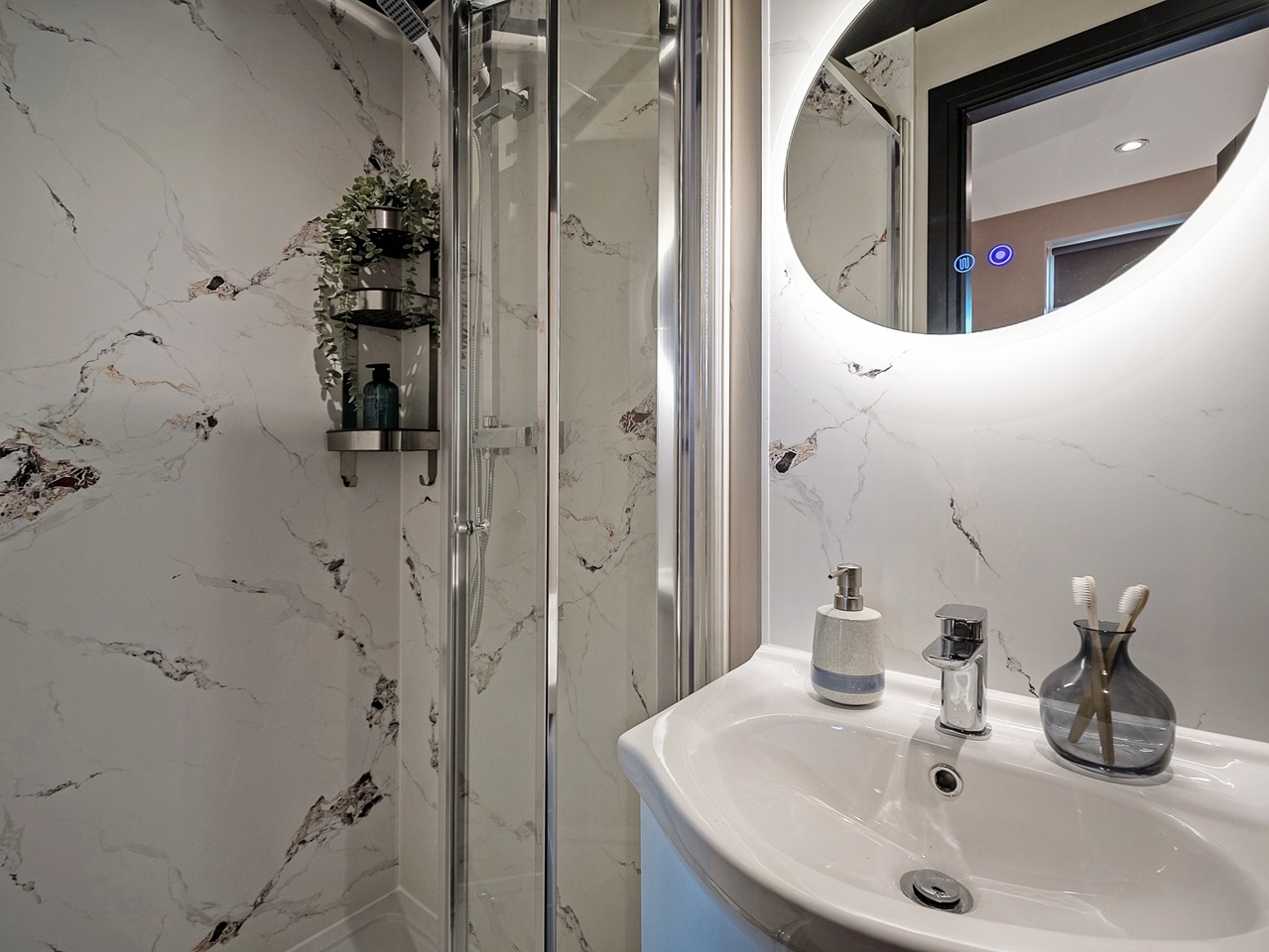 Additional image 3 of Room in a Shared House, Gerard Street North, DE1, N1 7GU