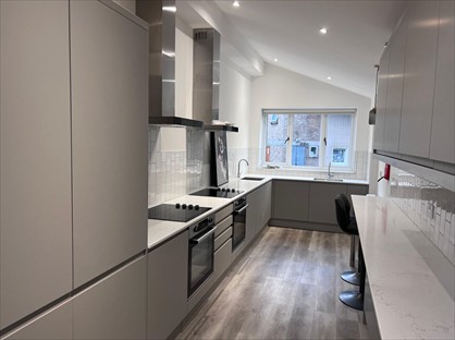 6 Bed Flat, Church Road, BS5