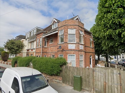 Studio Flat, Cecil Road, BH5