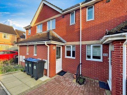 2 Bed Terraced House, New Road, BA14