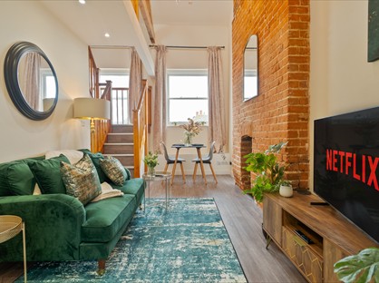 2 Bed Penthouse, High Street, CT1