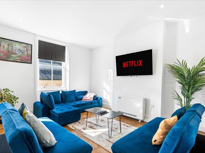 2 Bed Flat, Clarence Yard, BN1