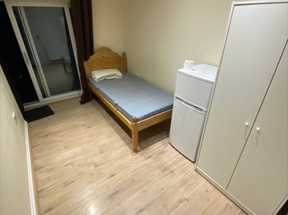 Room in a Shared Flat, London Road, RM17