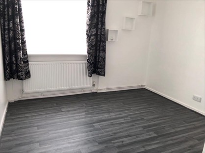 1 Bed Flat, Cumberland Court, CR0