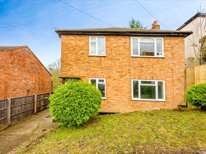 2 Bed Flat, Beechwood Gardens, CR3