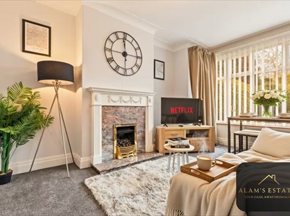 4 Bed Semi-Detached House, Lidgett Park Avenue, LS8