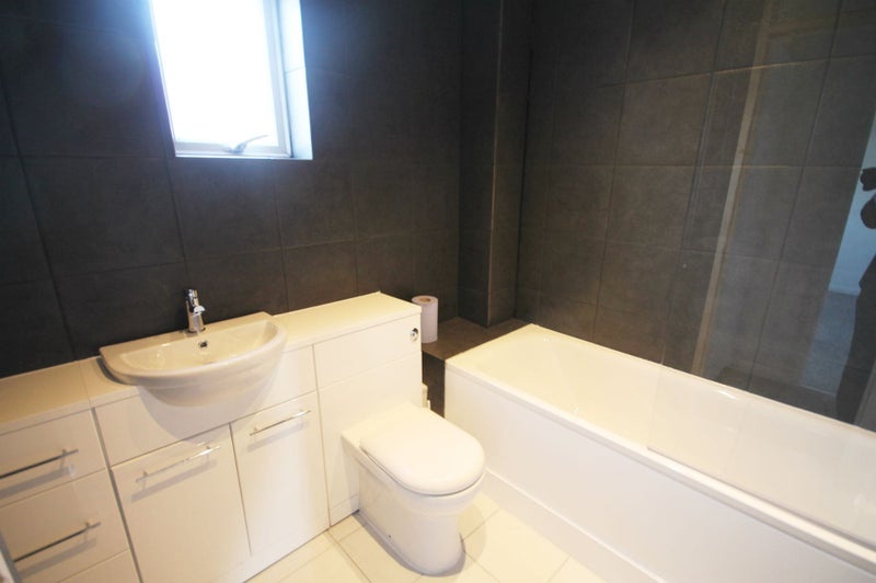 Additional image 4 of Room in a Shared House, Augustus Close, CB4, N1 7GU