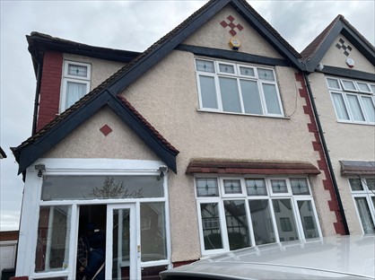 3 Bed Semi-Detached House, Oldfield Lane North, UB6