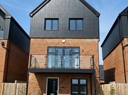 5 Bed Detached House, Granadiers Road, SO22