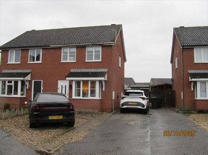 3 Bed Semi-Detached House, Secker Drive, NR19