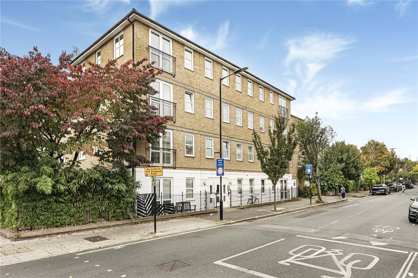 London 2 Bed Flat Queensbridge Road E8 To Rent Now For 2 900 00 P m