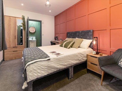 Room in a Shared House, Timson Street, M35