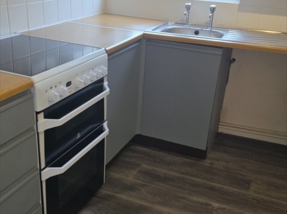 2 Bed Flat, High Street, DN35