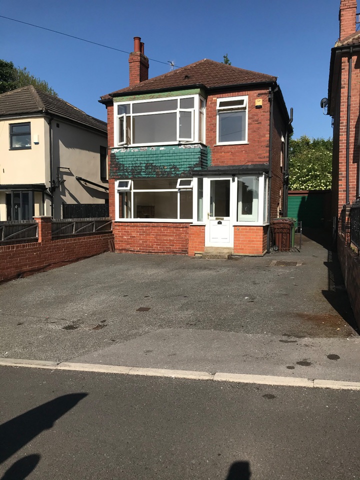 3 Bed Detached House, Carrholm Mount, LS7, N1 7GU