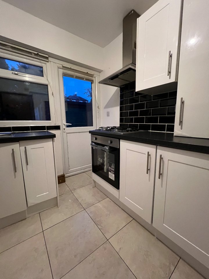 Additional image 3 of 3 Bed Detached House, Carrholm Mount, LS7, N1 7GU