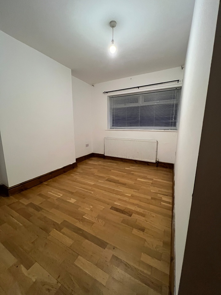 Additional image 6 of 3 Bed Detached House, Carrholm Mount, LS7, N1 7GU