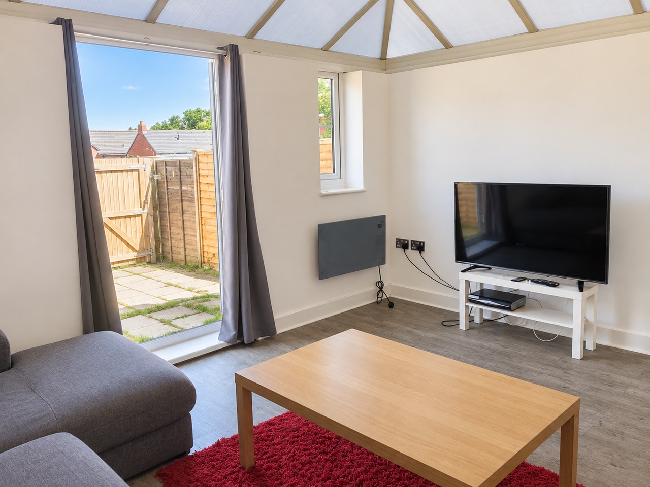 6 Bed Terraced House, Sorrel Place, BS34