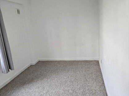 Room in a Shared Flat, Keal Avenue, G15