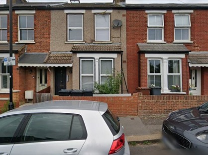 Studio Flat, Layton Road, TW8