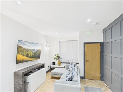 Room in a Shared House, Field Street, NE3