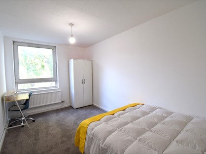 Room in a Shared House, Benham Close, SW11