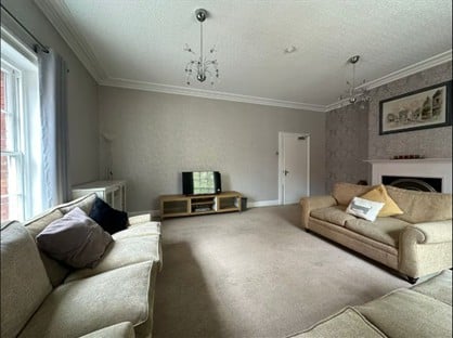 5 Bed Flat, Egypt Street, WA1