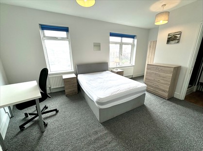 Room in a Shared House, Trent Road, NG9