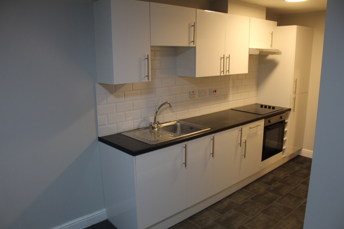 Additional image 2 of 1 Bed Flat, Broadway, CF24, N1 7GU