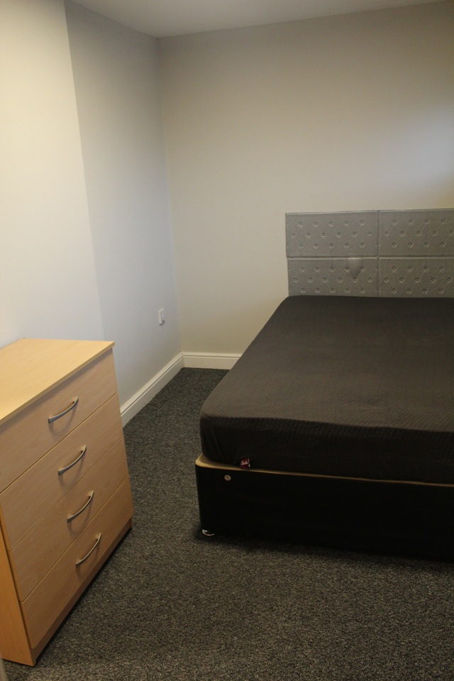 Additional image 3 of 1 Bed Flat, Broadway, CF24, N1 7GU