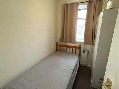 Room in a Shared House, Ferrymead Avenue, UB6