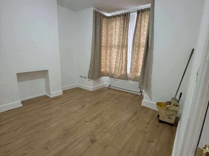 Room in a Shared House, Thorngrove Road, E13