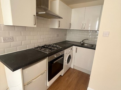 1 Bed Flat, Glen Street, EH3