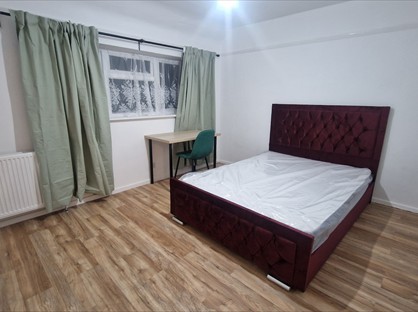 Room in a Shared House, Violet Avenue, UB8