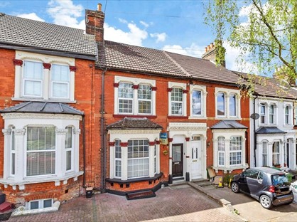 5 Bed Terraced House, Hastings Road, ME15