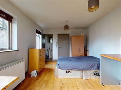 Studio Flat, Kilburn High Road, NW6