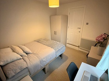 Room in a Shared House, Dereham Road, NR2