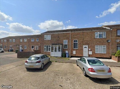 Studio Flat, Dickens Avenue, RM18